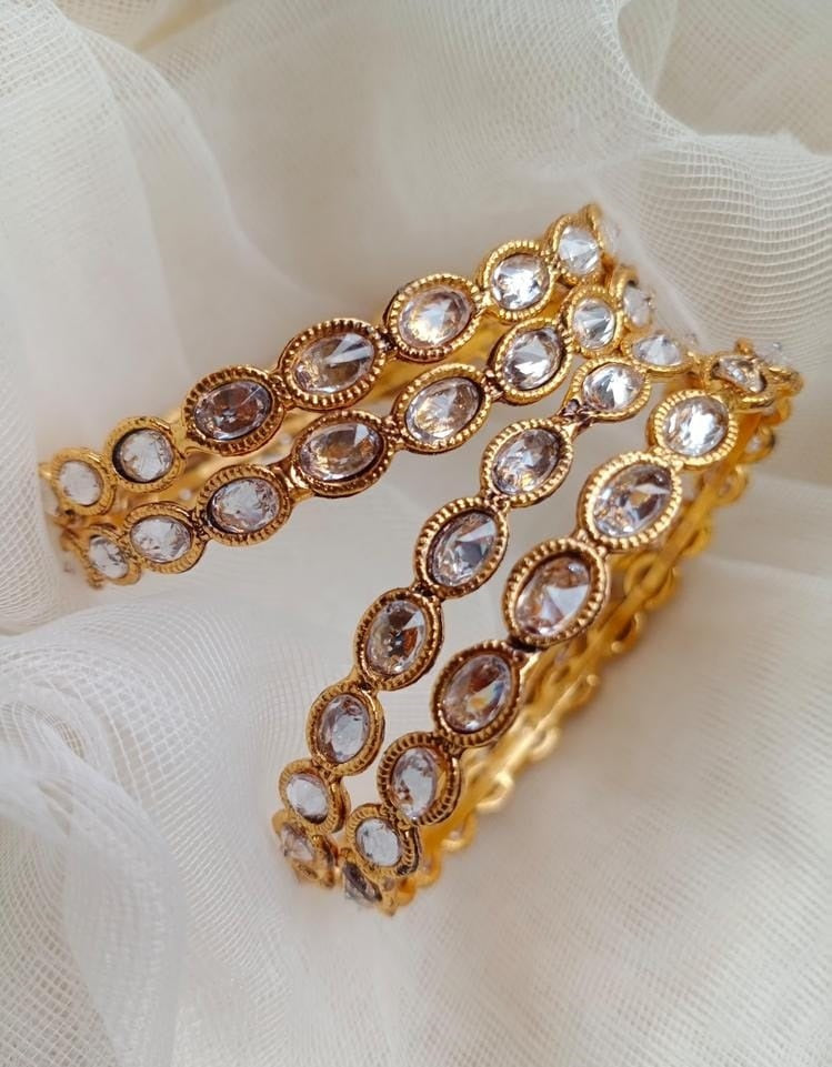 4 Pcs Golden Bangles : Diamond-esque Stones Adorned