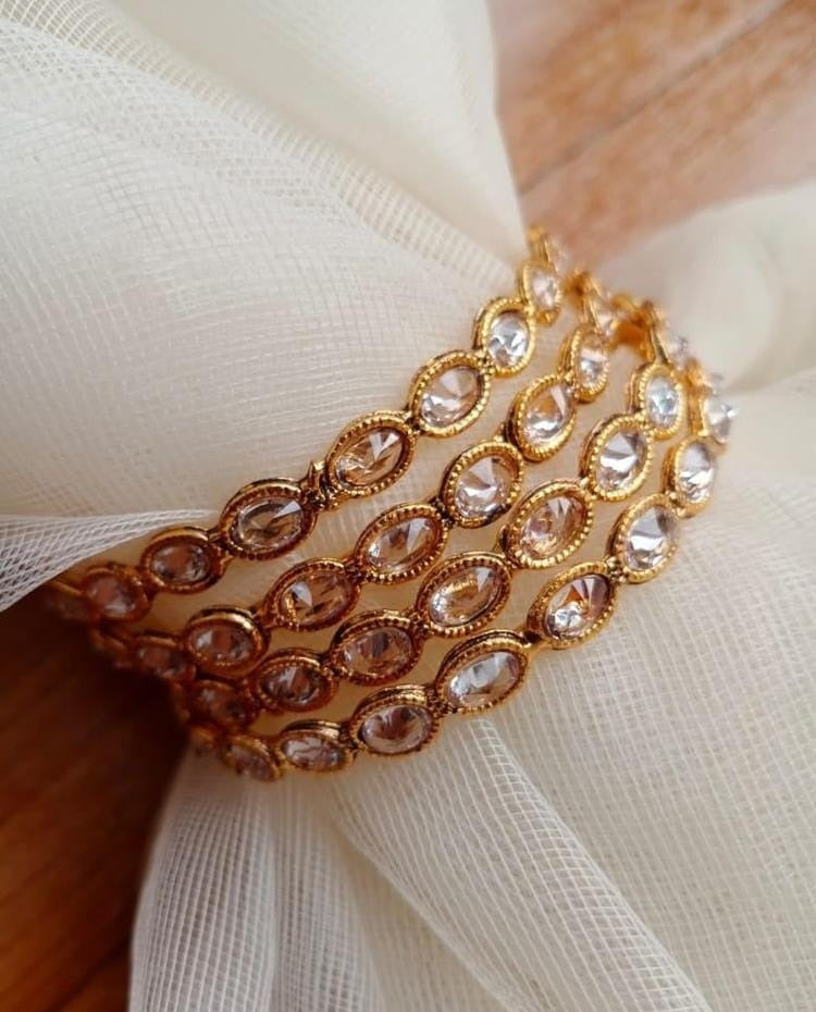 4 Pcs Golden Bangles : Diamond-esque Stones Adorned