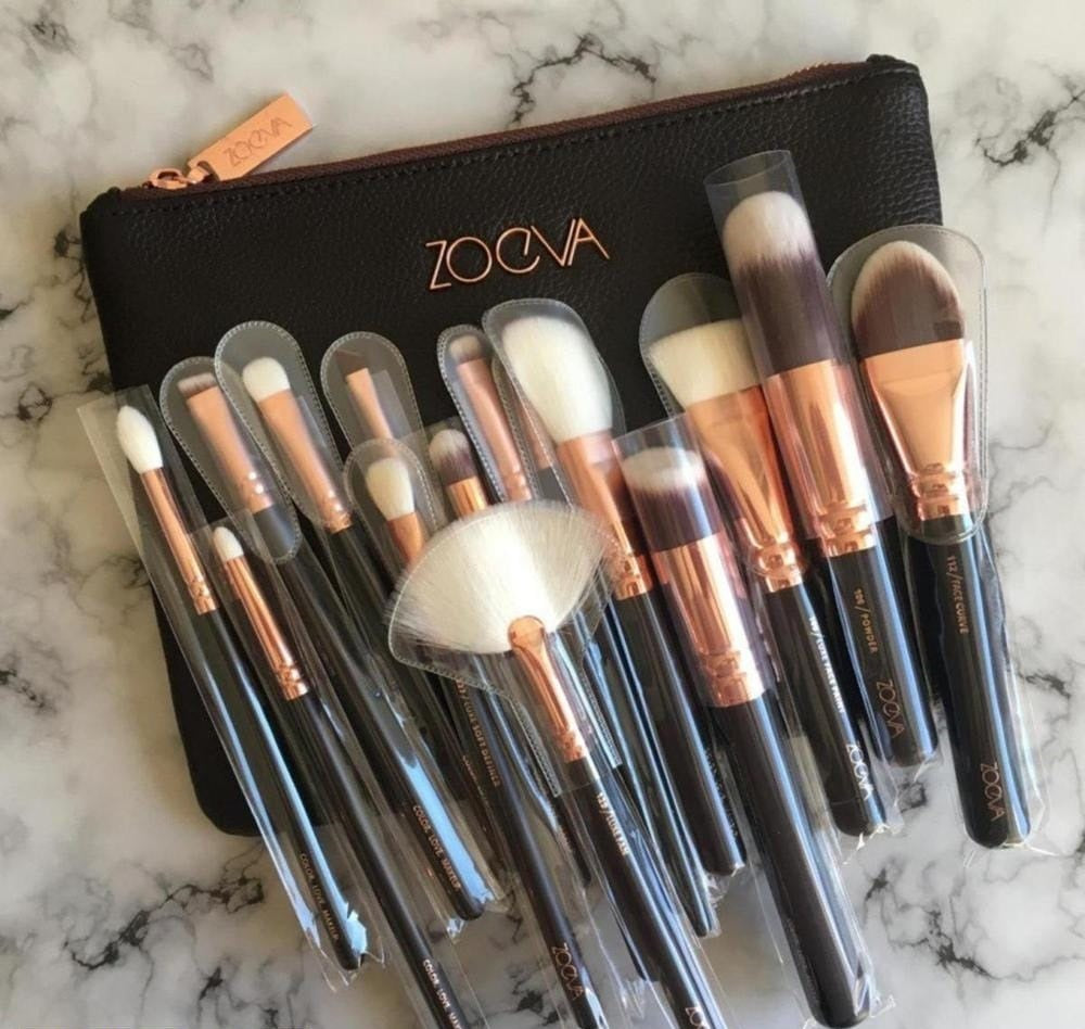 ZOEVA 15 Pcs Makeup Brushes With Pouch