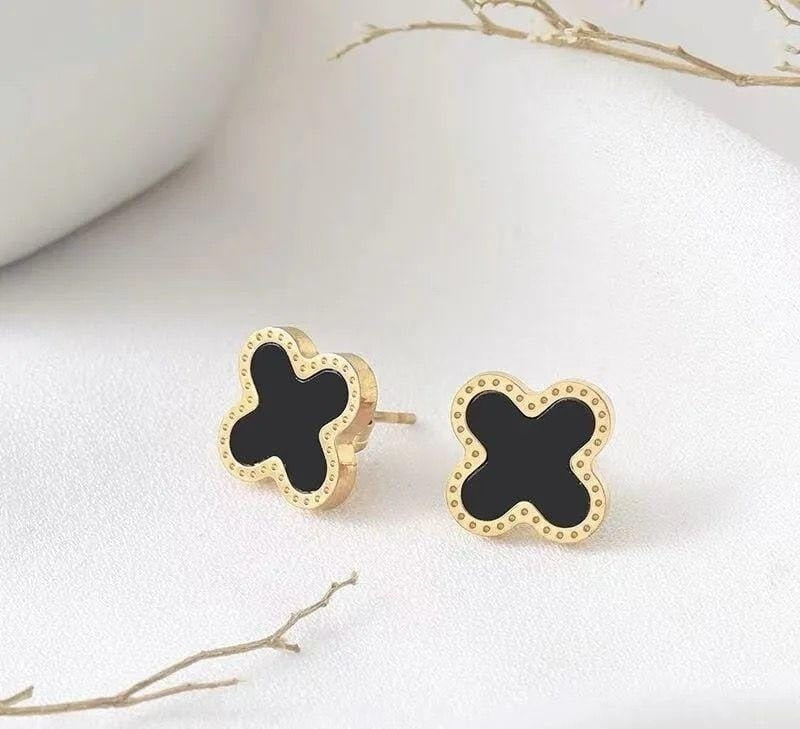 Beautiful Clover Shaped Studs : White - Black - Green