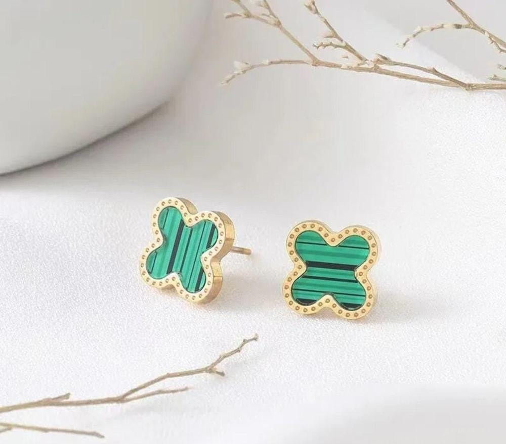 Beautiful Clover Shaped Studs : White - Black - Green