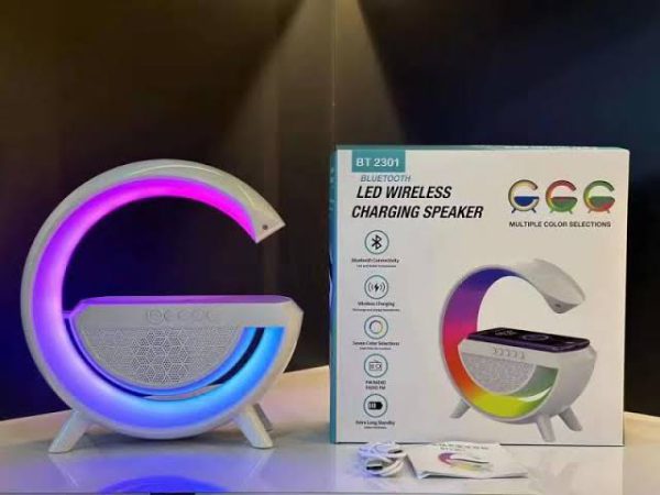 G-Shaped RGB Light Lamp: Wireless Charger