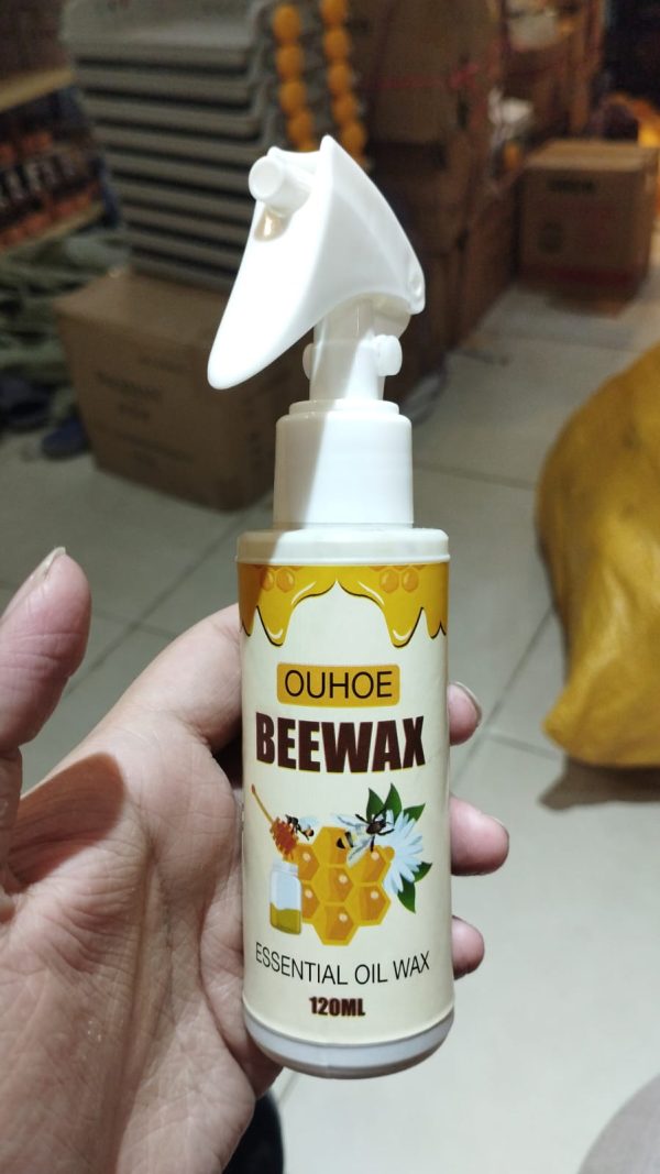 WoodWise: Multipurpose Beeswax Furniture Polish Spray